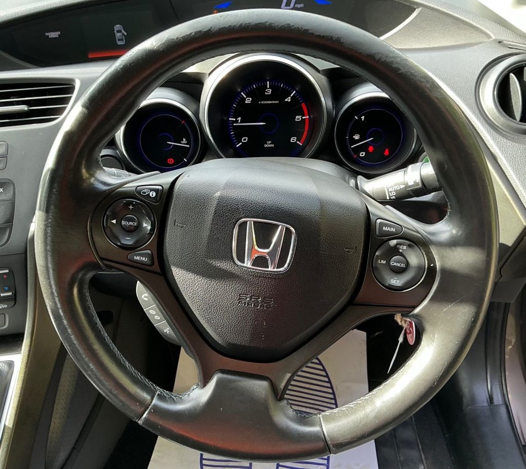 Used Honda Civic 2014 for sale - 76787698: Photo 27