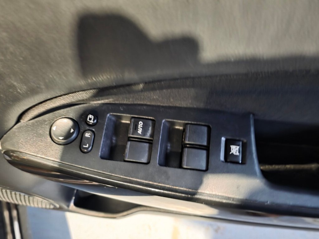 Used Mazda Mazda2 2014 for sale - 77269054: Photo 17