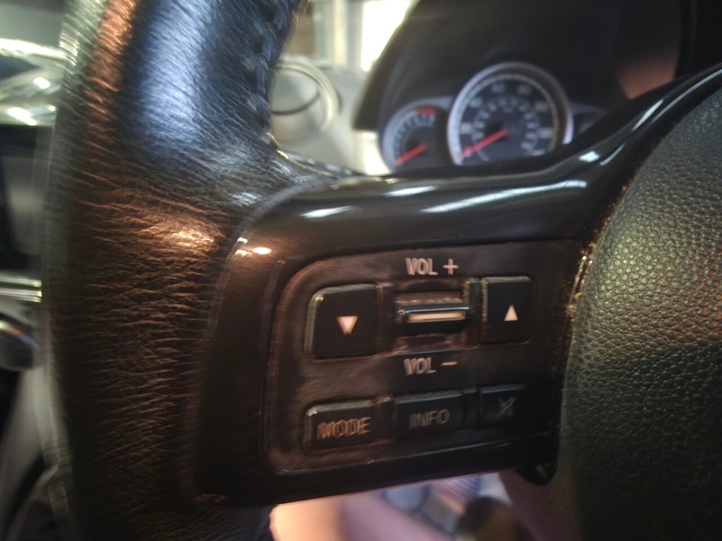 Used Mazda Mazda2 2014 for sale - 77269054: Photo 29