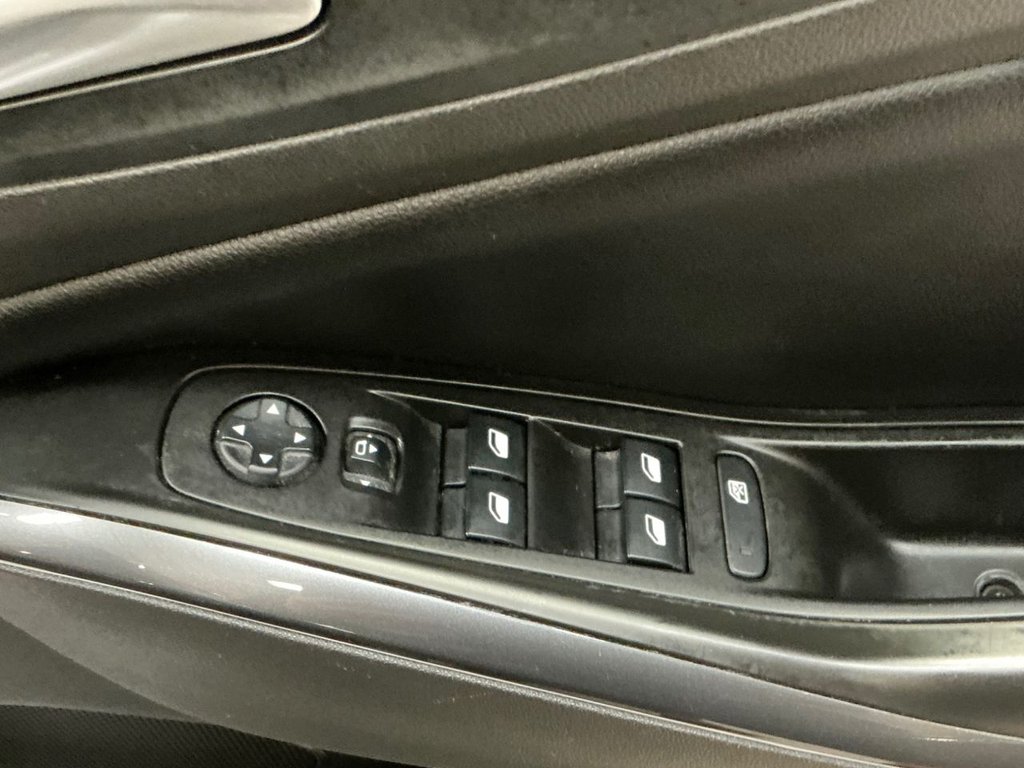 Used Vauxhall Grandland X 2018 for sale - 76787675: Photo 12