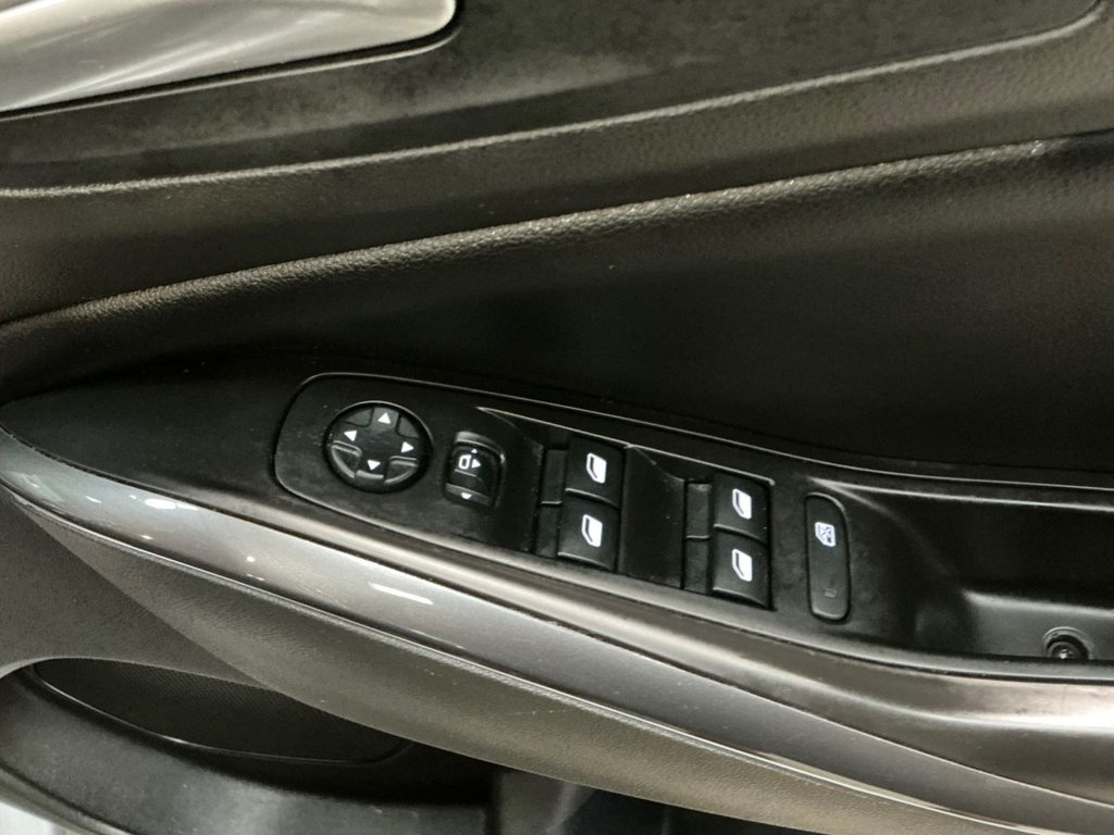 Used Vauxhall Grandland X 2018 for sale - 76787675: Photo 32