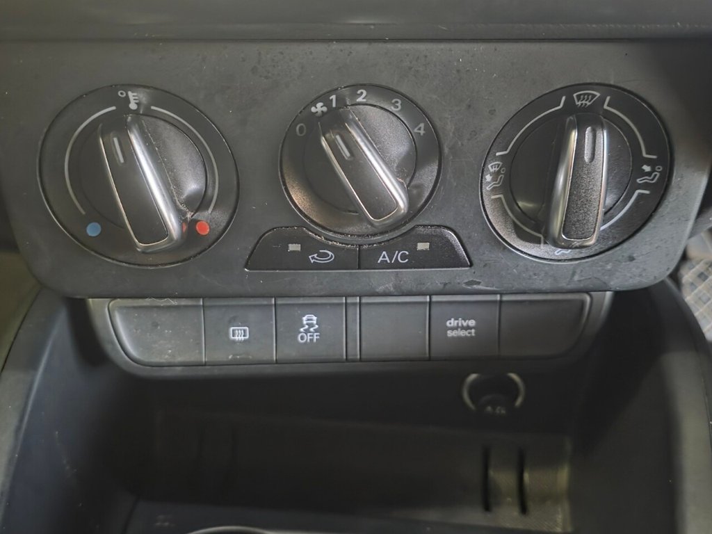 Used Audi A1 2015 for sale - 77885076: Photo 36