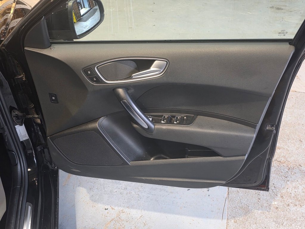 Used Audi A1 2015 for sale - 77885076: Photo 38