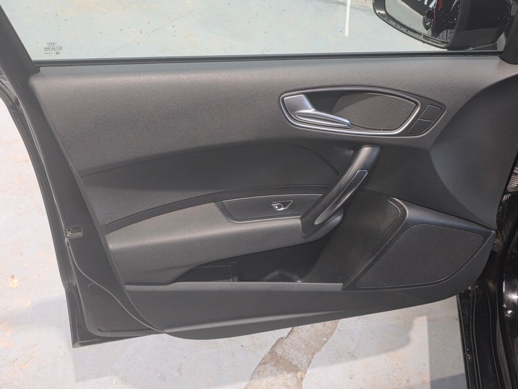 Used Audi A1 2015 for sale - 77885076: Photo 46