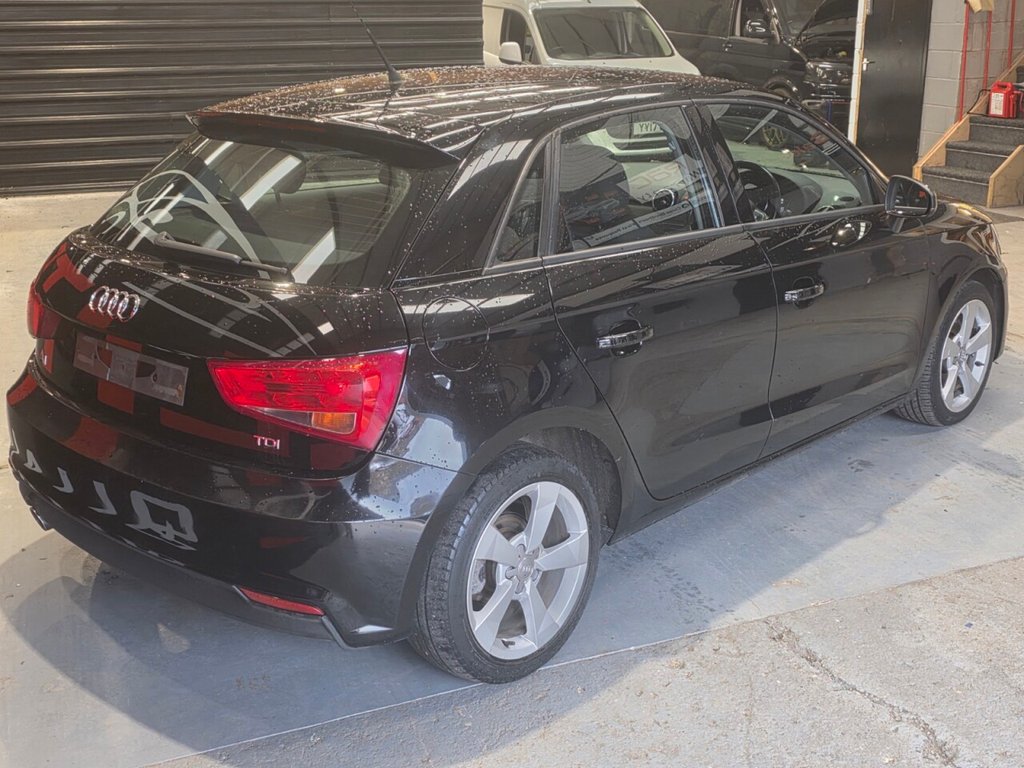 Used Audi A1 2015 for sale - 77885076: Photo 5
