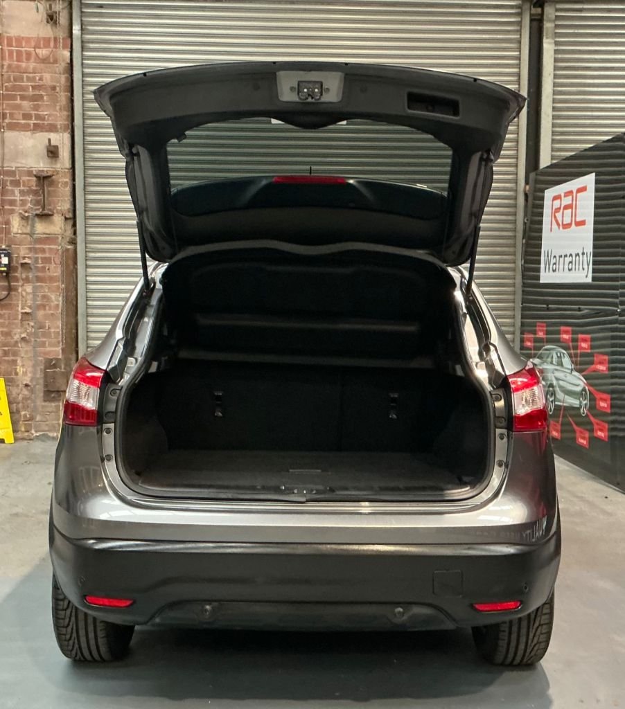 Used Nissan Qashqai 2014 for sale - 77193385: Photo 10