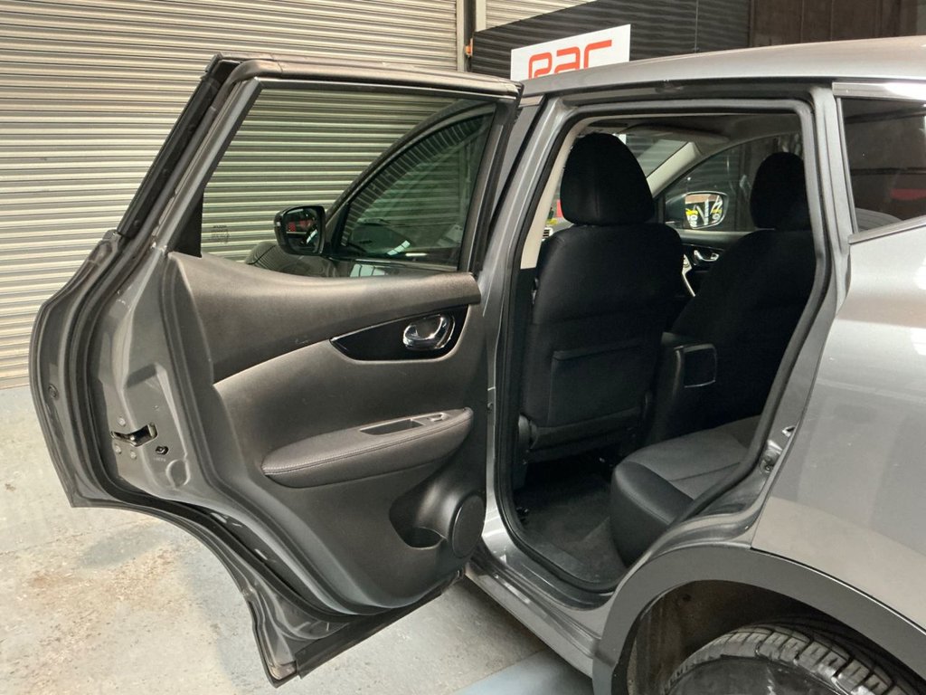 Used Nissan Qashqai 2014 for sale - 77193385: Photo 13