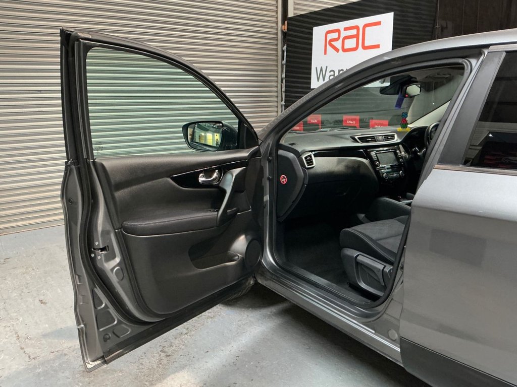 Used Nissan Qashqai 2014 for sale - 77193385: Photo 14