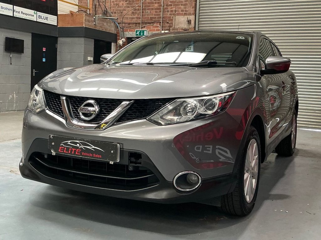 Used Nissan Qashqai 2014 for sale - 77193385: Photo 4