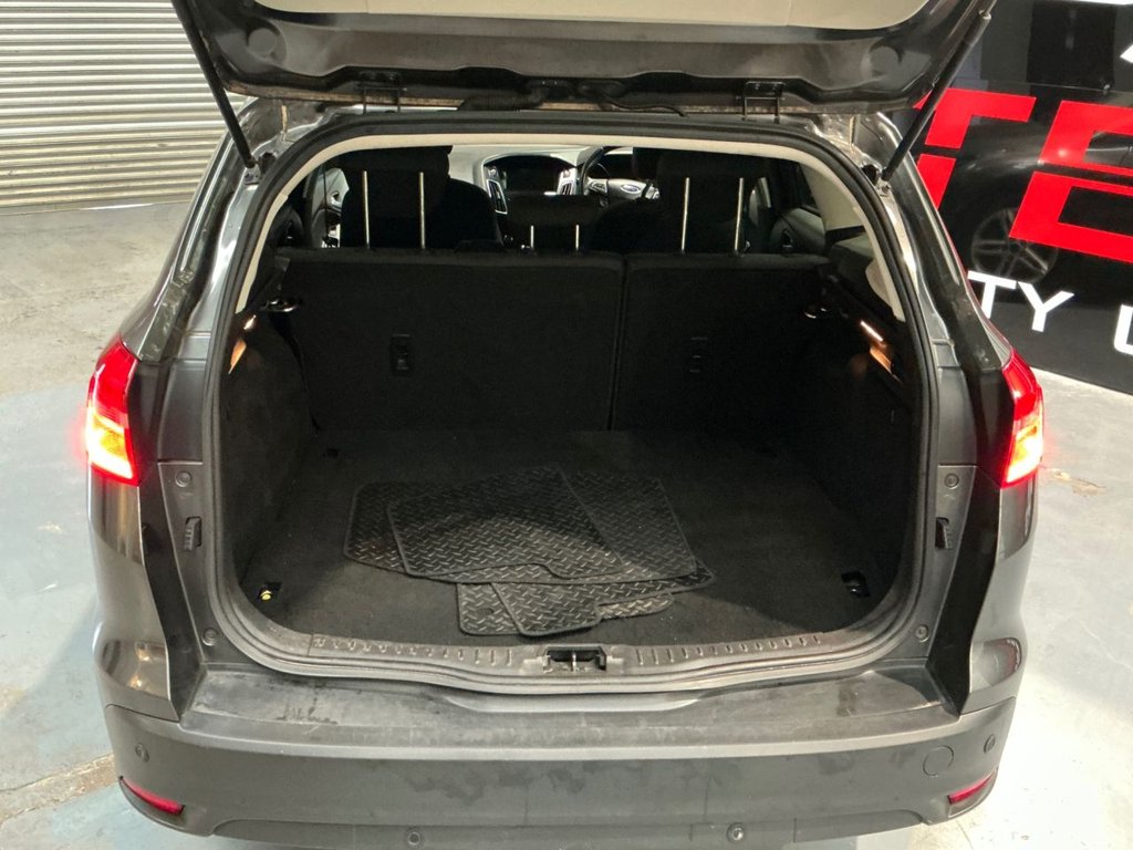 Used Ford Focus 2015 for sale - 76787694: Photo 17