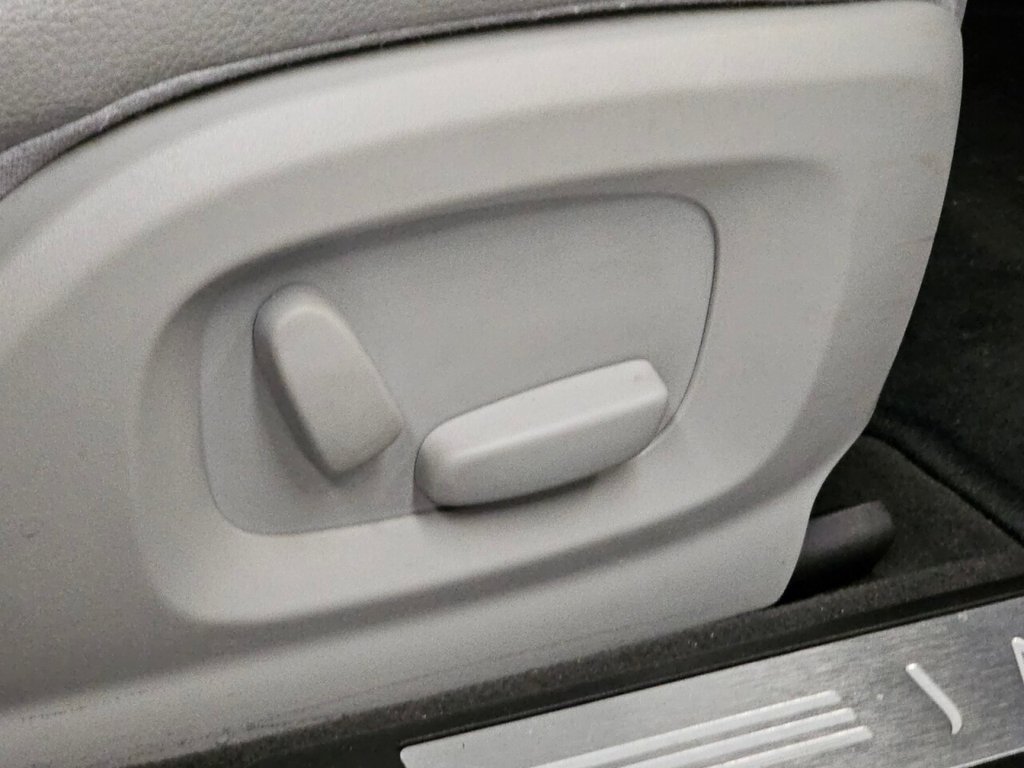 Used Jaguar XF 2010 for sale - 76787716: Photo 11