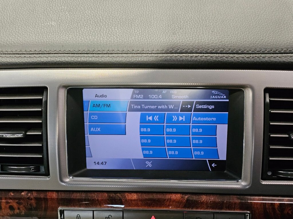 Used Jaguar XF 2010 for sale - 76787716: Photo 20