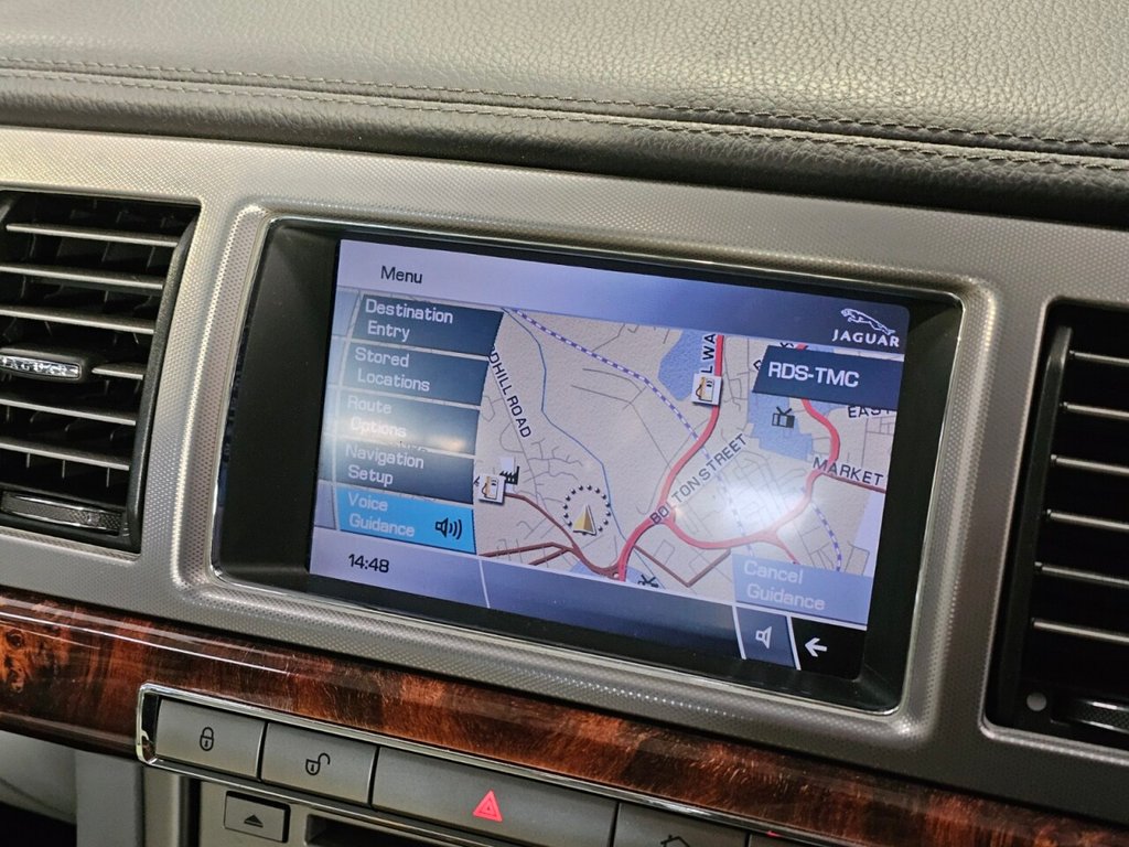 Used Jaguar XF 2010 for sale - 76787716: Photo 26