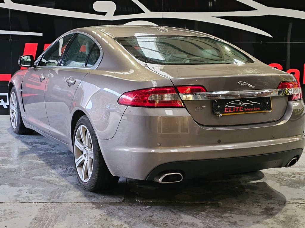 Used Jaguar XF 2010 for sale - 76787716: Photo 5