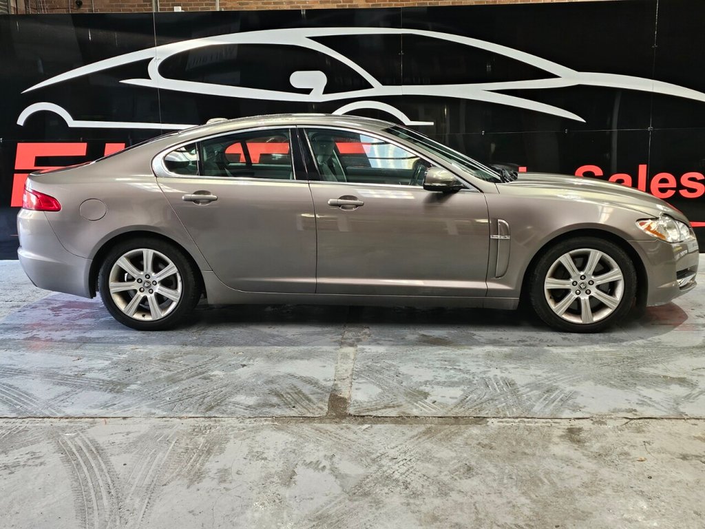 Used Jaguar XF 2010 for sale - 76787716: Photo 8