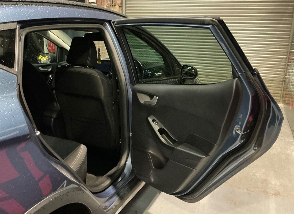 Used Ford Fiesta 2021 for sale - 76787700: Photo 14