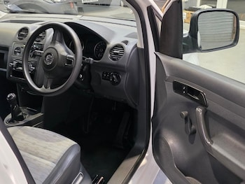 Used Volkswagen Caddy 2013 for sale - 79022399: Photo