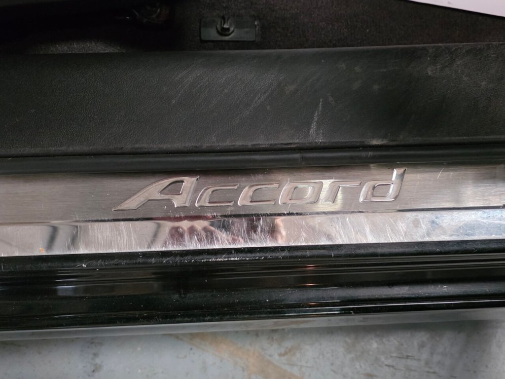 Used Honda Accord 2014 for sale - 77507196: Photo 16