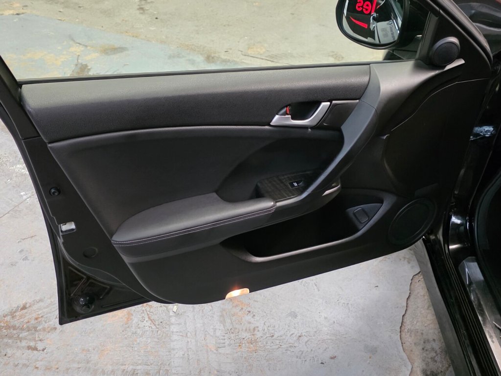 Used Honda Accord 2014 for sale - 77507196: Photo 26