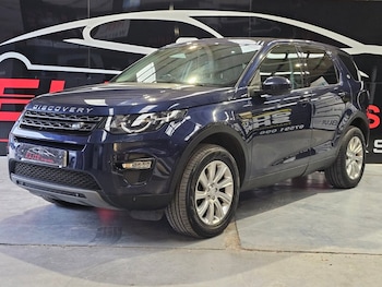Used Land Rover Discovery Sport 2015 for sale - 76787699: Photo