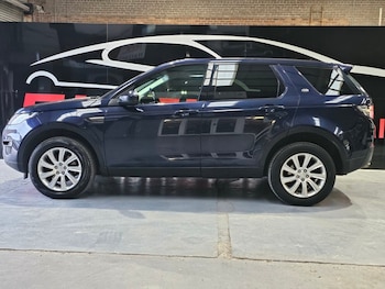 Used Land Rover Discovery Sport 2015 for sale - 76787699: Photo