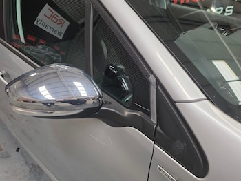 Used Peugeot 208 2014 for sale - 78650175: Photo