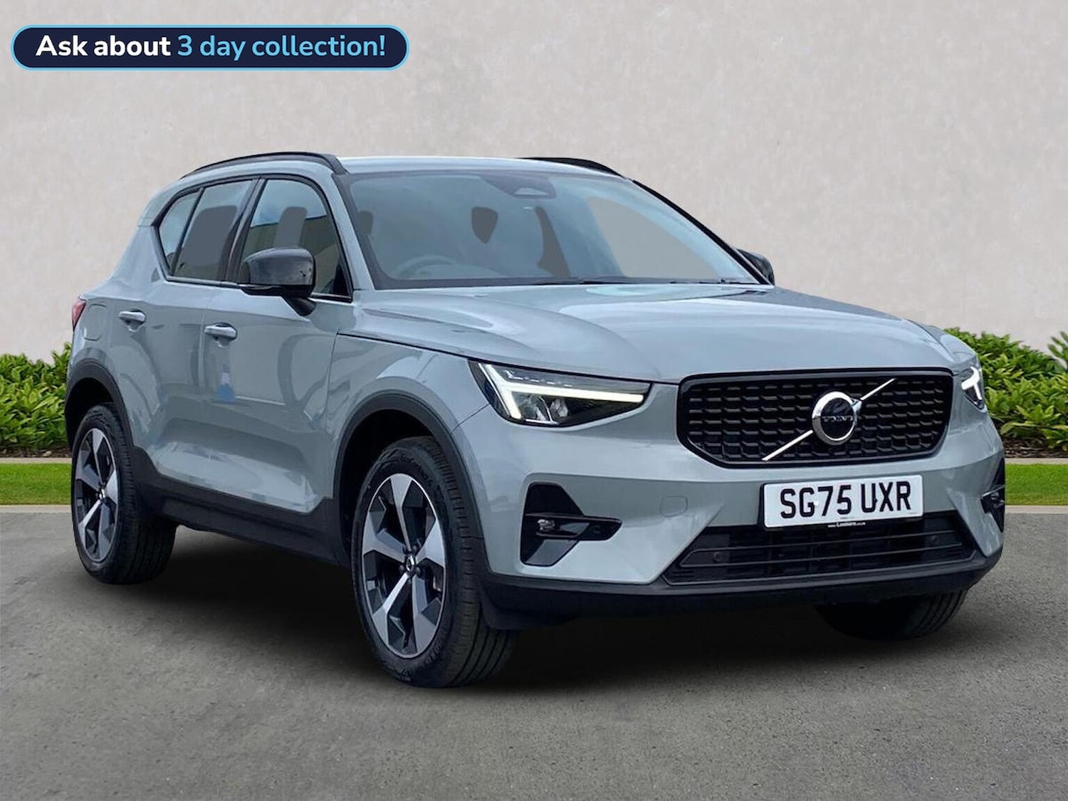 Used Volvo XC40 2025 for sale - 76444699: Photo 1