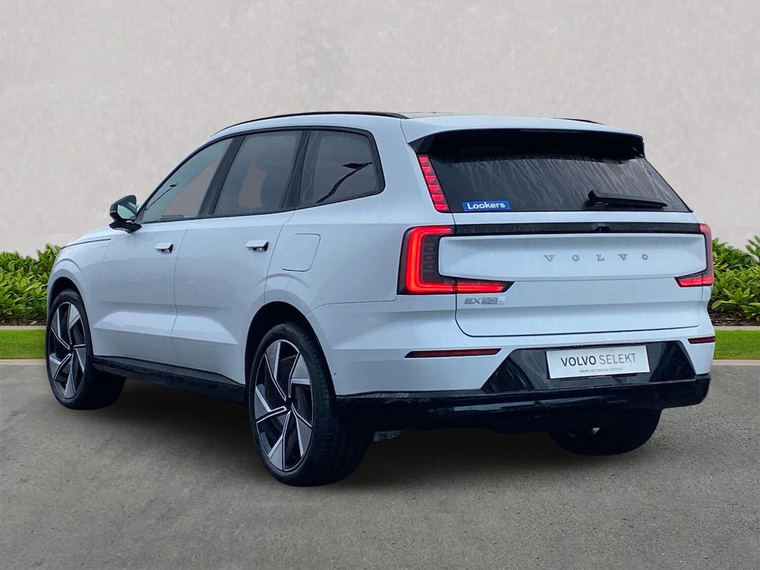 Used Volvo EX90 2025 for sale - 77489742: Photo 2