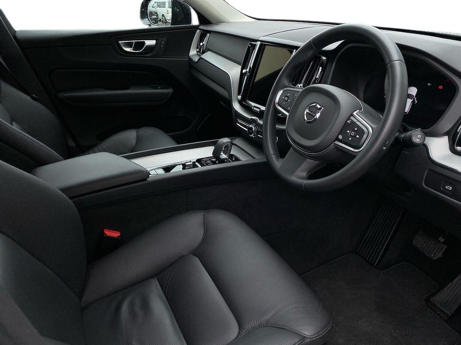 Used Volvo XC60 2023 for sale - 78191239: Photo 17