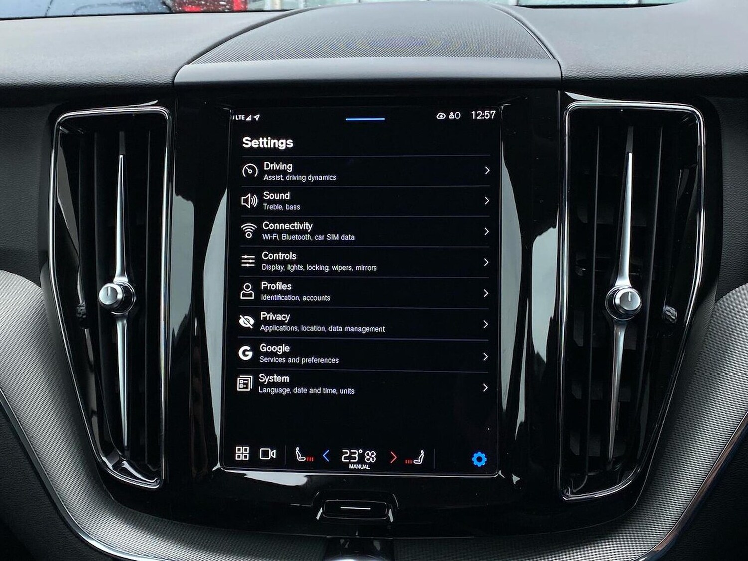 Used Volvo XC60 2023 for sale - 78191239: Photo 40