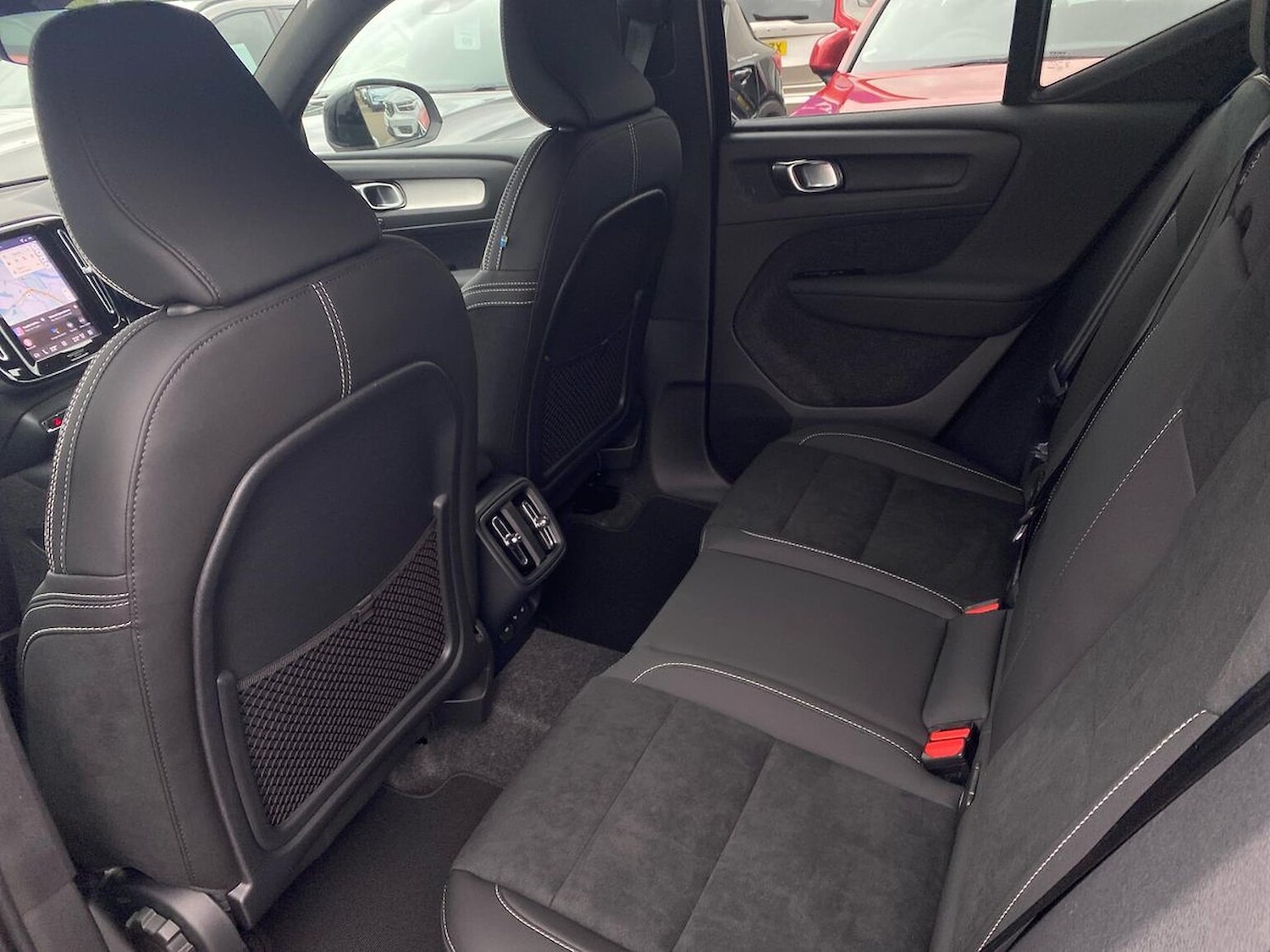 Used Volvo XC40 2025 for sale - 76107137: Photo 17