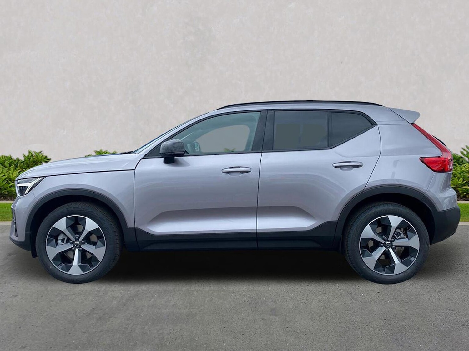 Used Volvo XC40 2025 for sale - 76107137: Photo 20