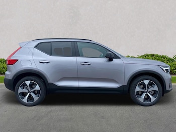 Used Volvo XC40 2025 for sale - 76107137: Photo 4