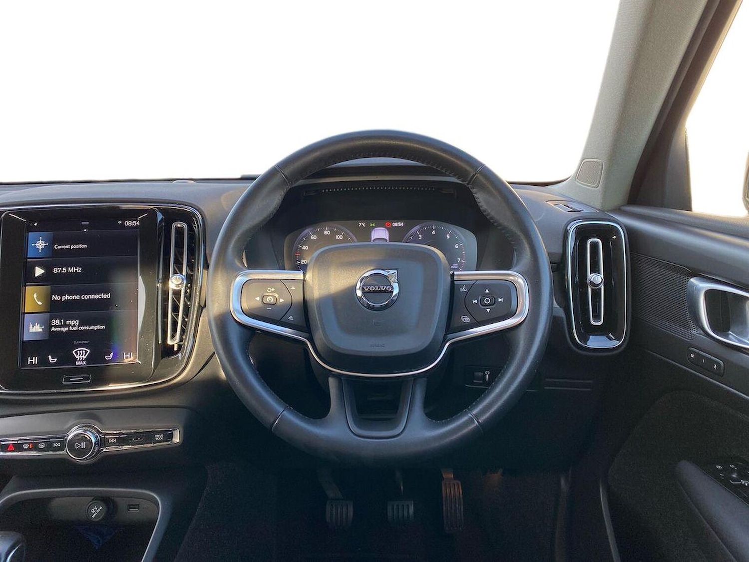 Used Volvo XC40 2021 for sale - 76382643: Photo 10