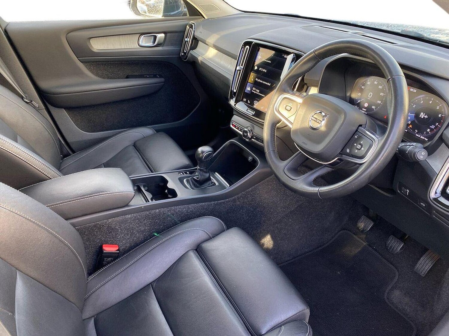 Used Volvo XC40 2021 for sale - 76382643: Photo 16