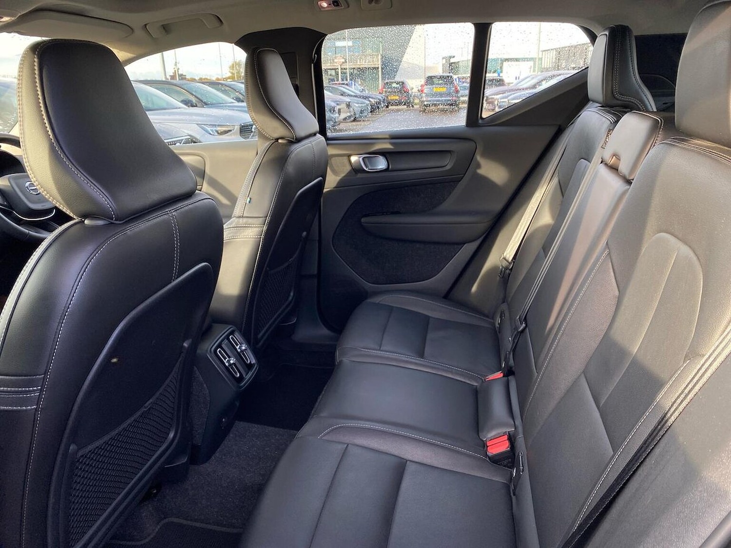 Used Volvo XC40 2021 for sale - 76382643: Photo 17