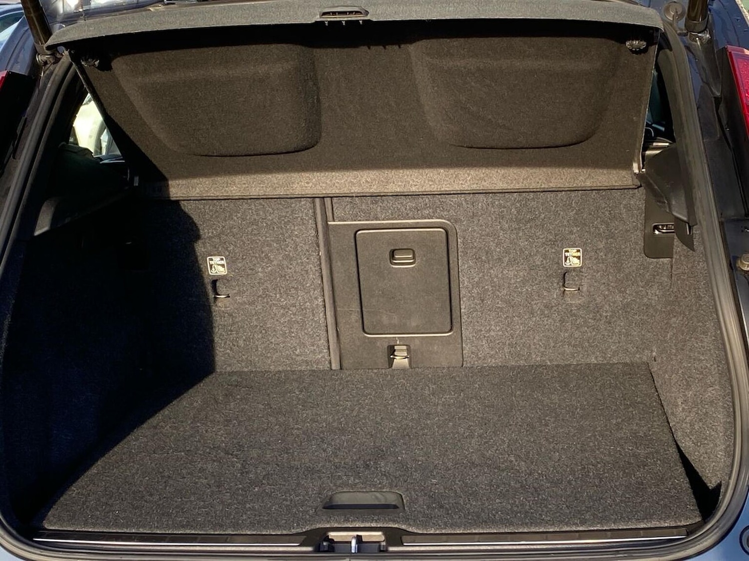 Used Volvo XC40 2021 for sale - 76382643: Photo 18