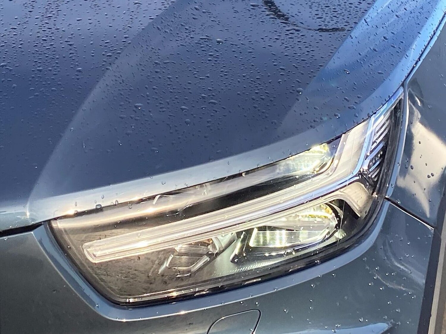 Used Volvo XC40 2021 for sale - 76382643: Photo 35