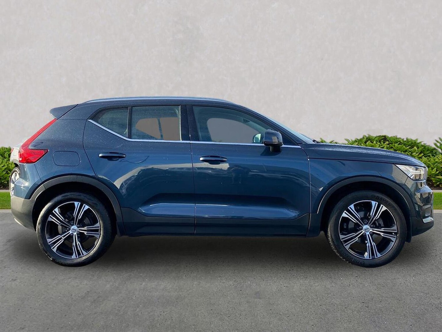 Used Volvo XC40 2021 for sale - 76382643: Photo 4