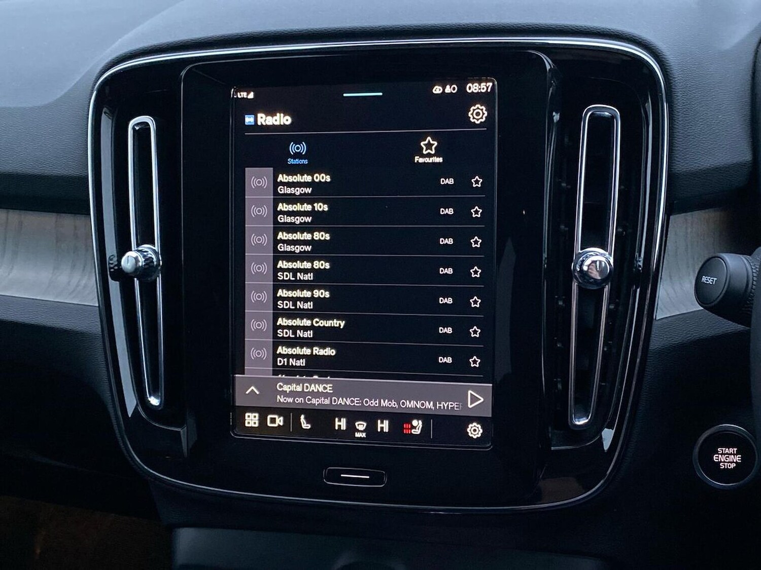 Used Volvo XC40 2025 for sale - 77676320: Photo 11