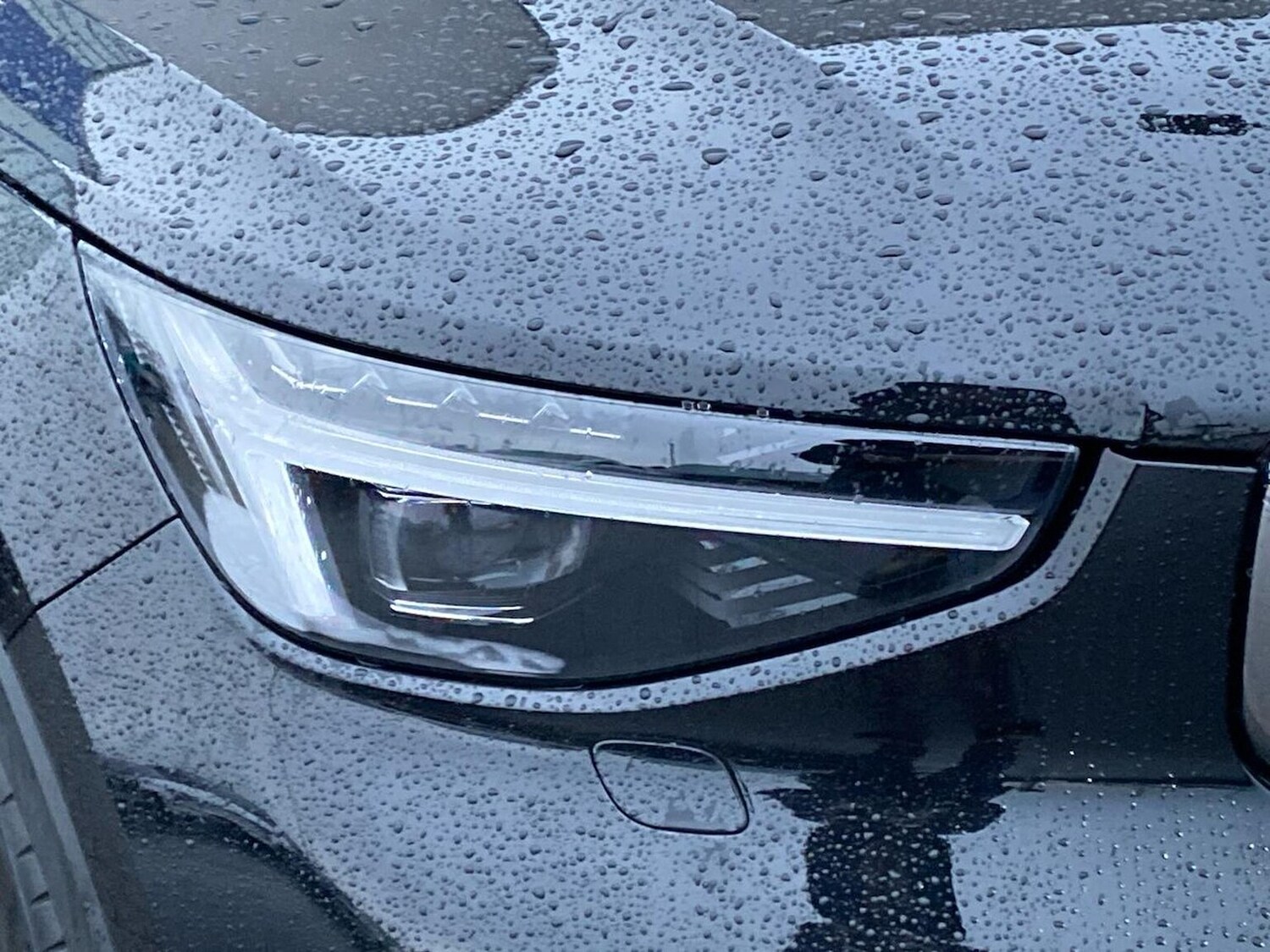 Used Volvo XC40 2025 for sale - 77676320: Photo 34