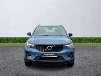 Used Volvo XC40 2024 for sale - 79341151: Photo