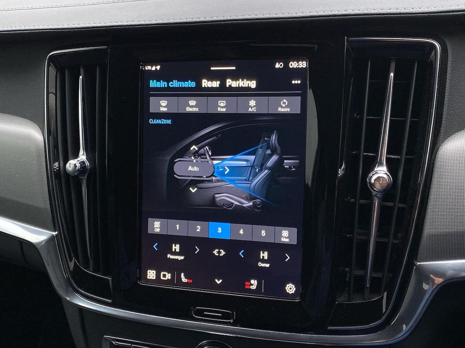 Used Volvo V90 2022 for sale - 76618504: Photo 26