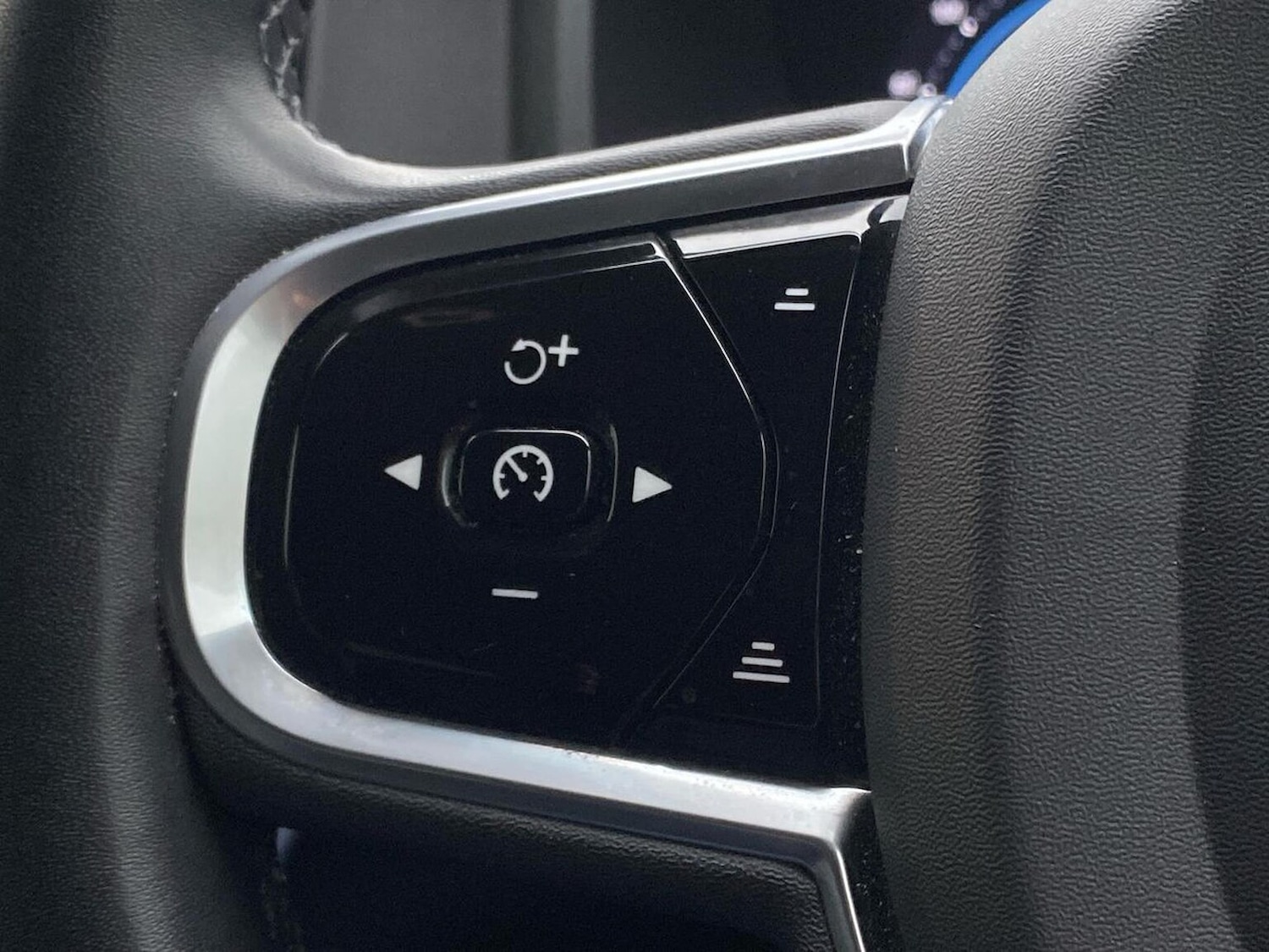 Used Volvo V90 2022 for sale - 76618504: Photo 28