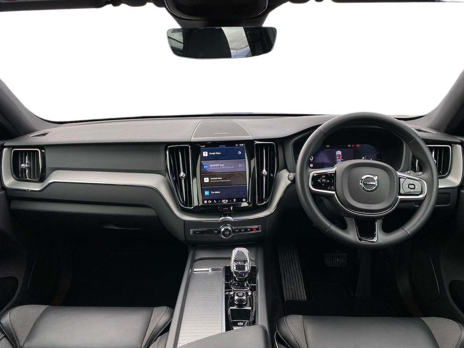 Used Volvo XC60 2023 for sale - 76171598: Photo 9
