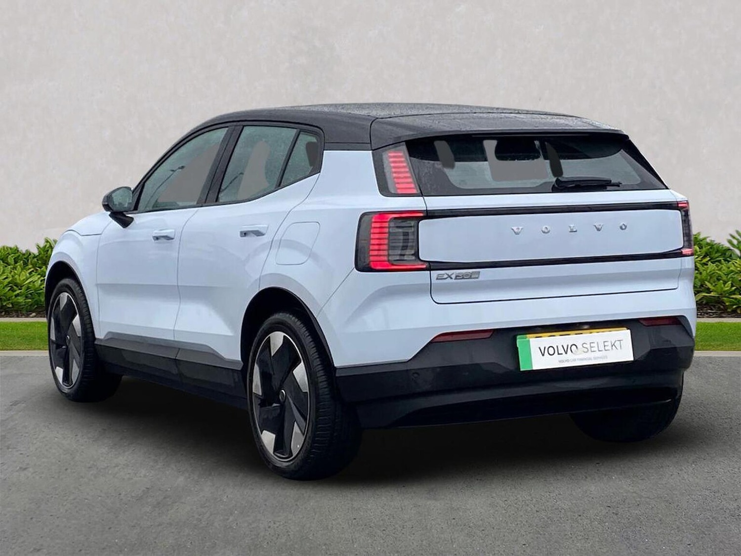 Used Volvo EX30 2025 for sale - 77522138: Photo 2