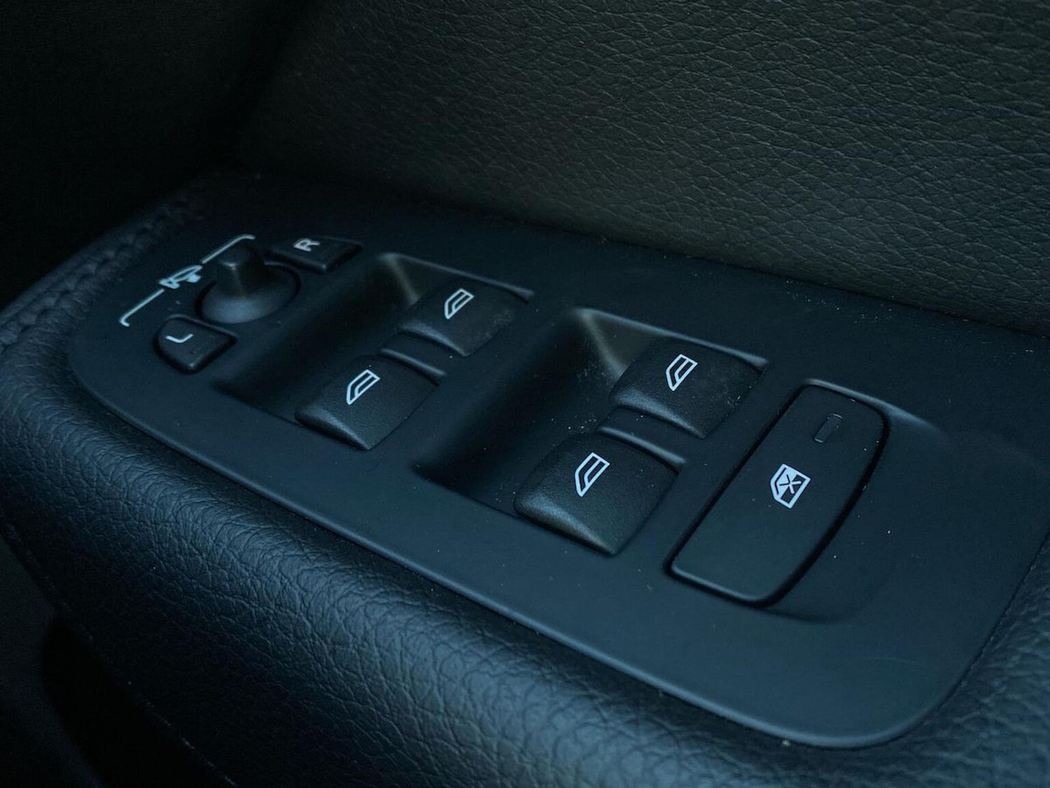 Used Volvo XC60 2021 for sale - 76396952: Photo 22