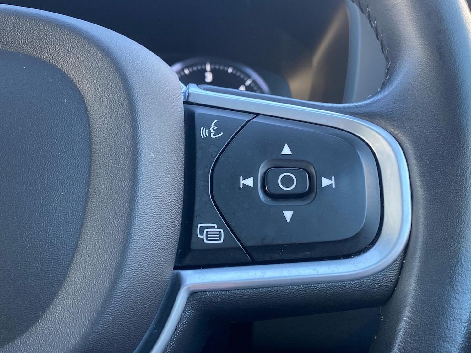 Used Volvo XC60 2021 for sale - 76396952: Photo 27