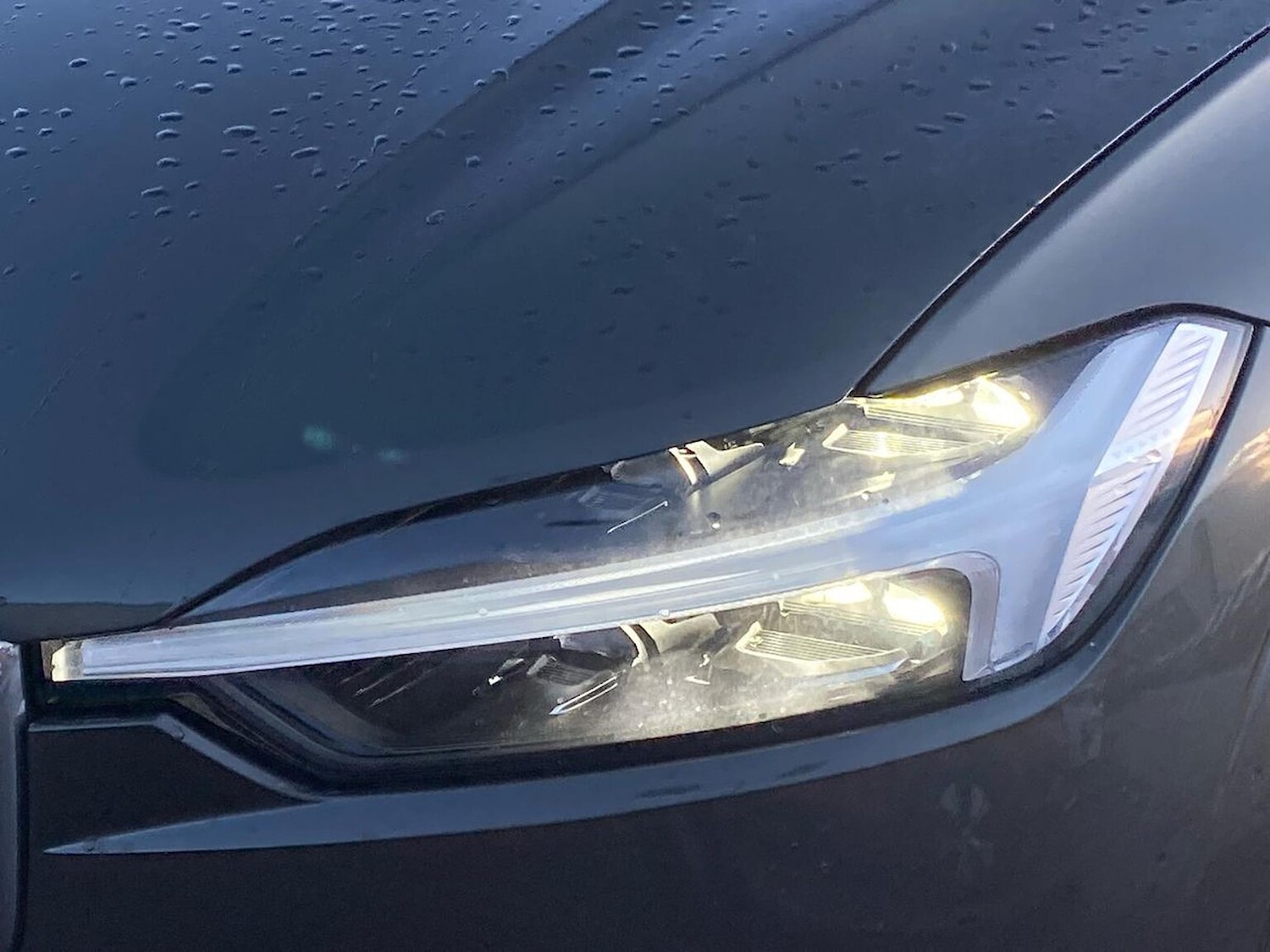 Used Volvo XC60 2021 for sale - 76396952: Photo 34