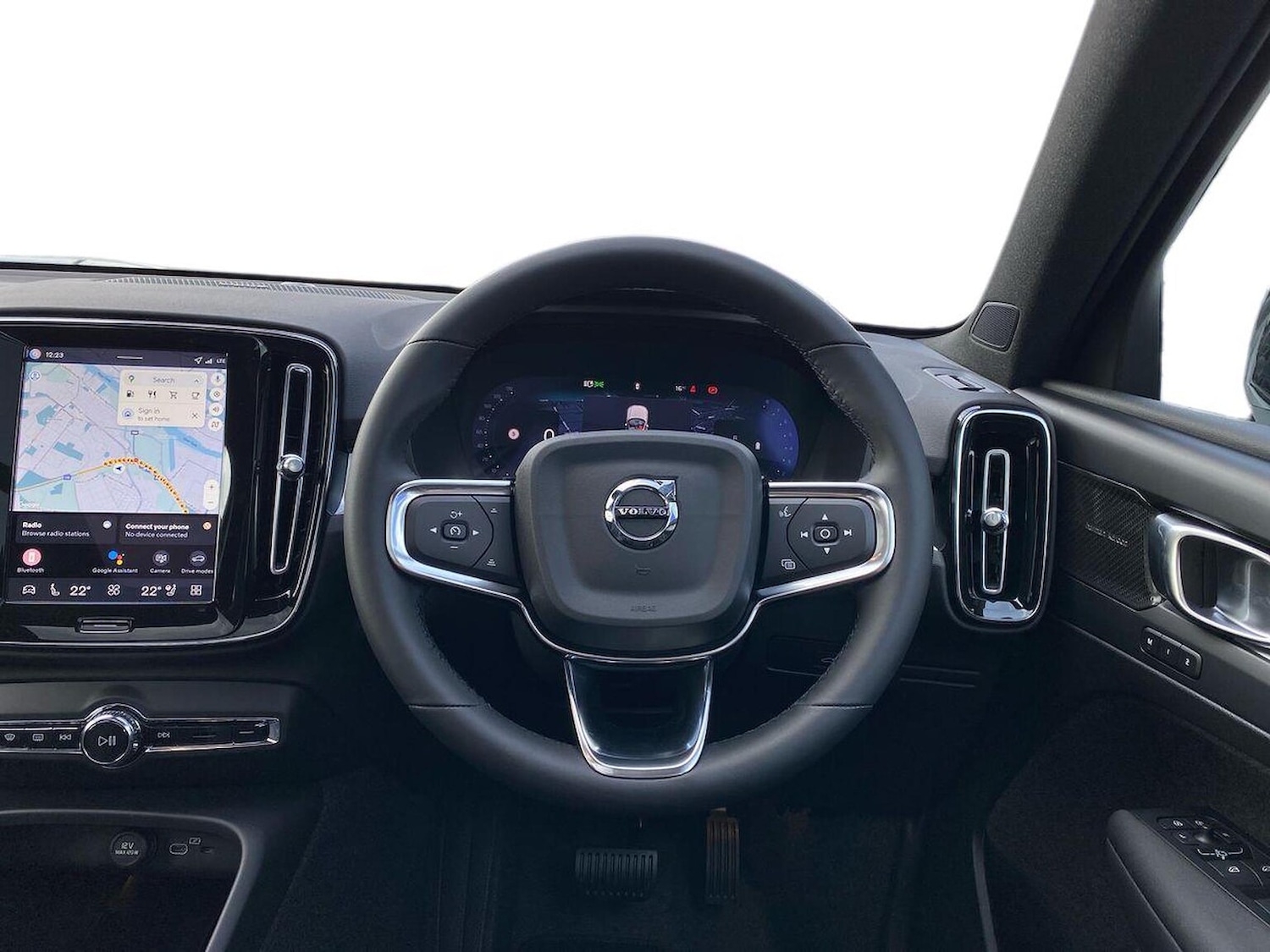 Used Volvo XC40 2025 for sale - 76115502: Photo 10